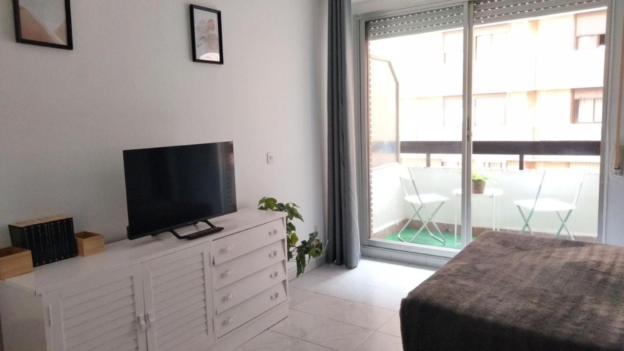 Triana Fenix Apartment Sevilla Bagian luar foto
