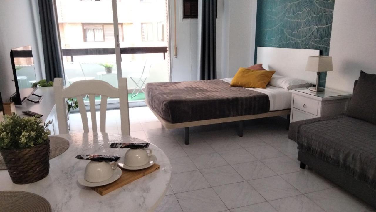Triana Fenix Apartment Sevilla Bagian luar foto